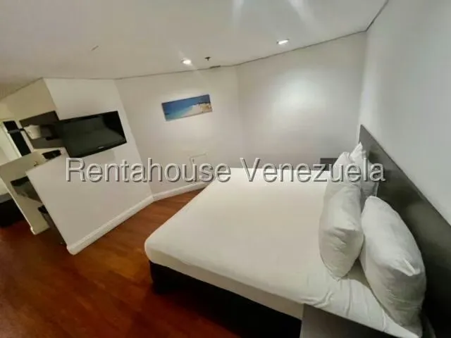 Apartamento (1 Nivel) en Venta en Chuao, Distrito Metropolitano - 6