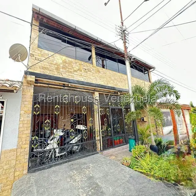 Casa (Multipes Niveles) en Venta en Don Genaro, Aragua - 2