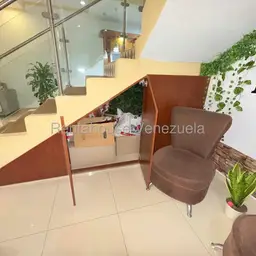 Vista 24