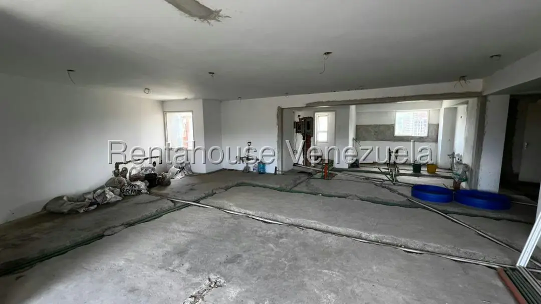 Apartamento (1 Nivel) en Venta en Los Samanes, Distrito Metropolitano - 5