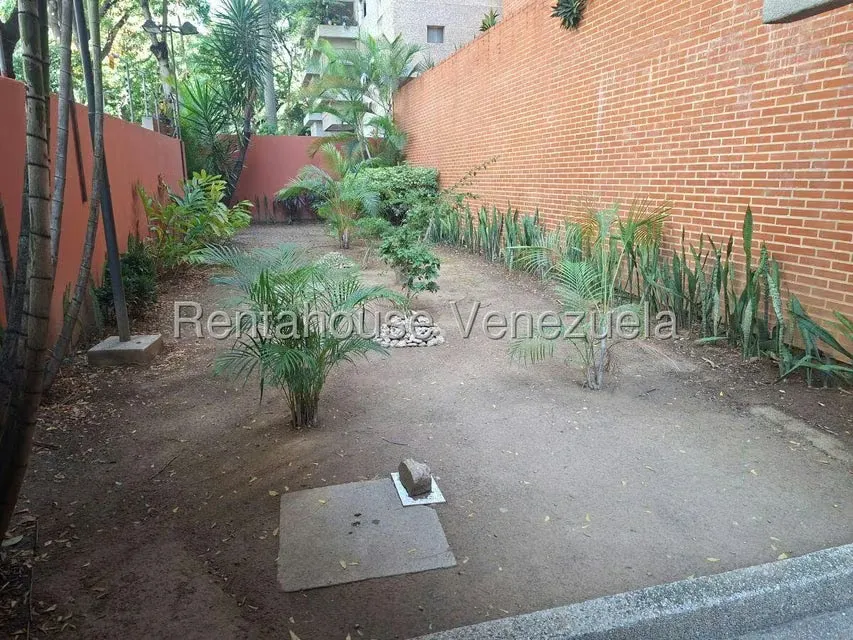 Apartamento (1 Nivel) en Alquiler en El Rosal, Distrito Metropolitano - 20