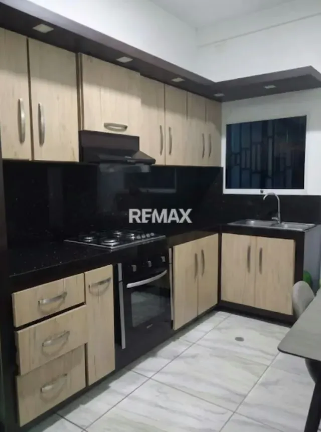Casa Comercial - 2