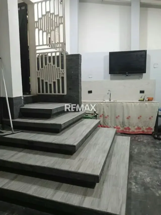 Casa Comercial - 5