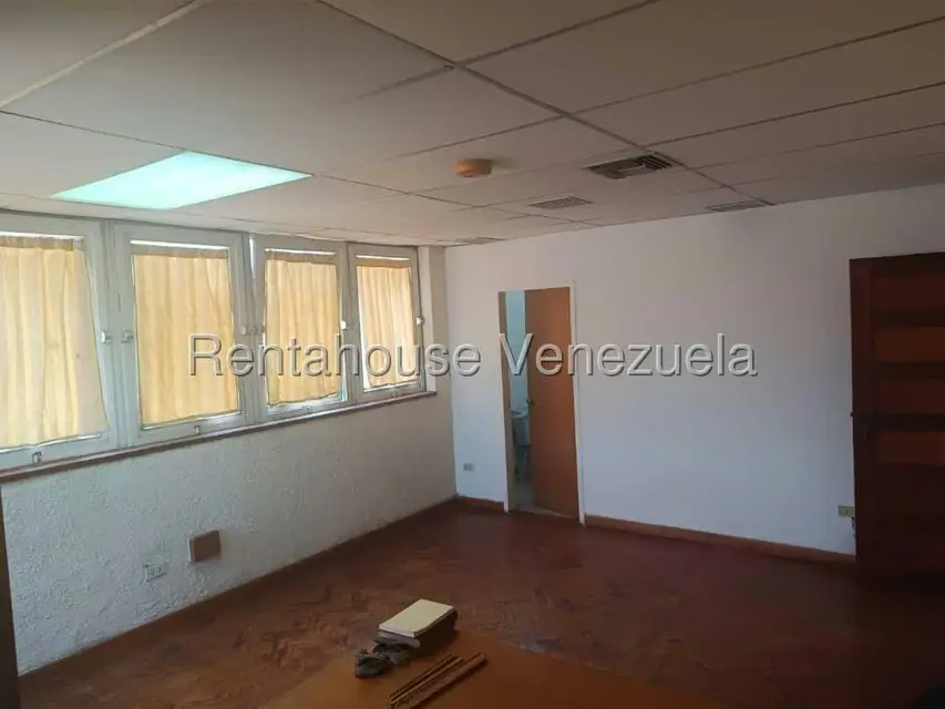 Oficina en Venta en Centro, Lara - 16