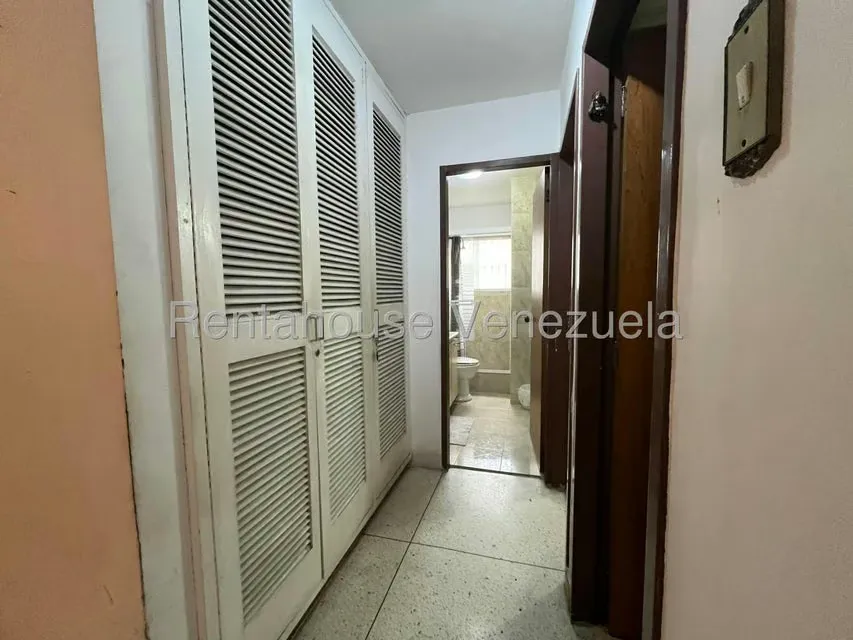 Apartamento (1 Nivel) en Venta en El Marques, Distrito Metropolitano - 14