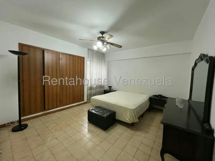 Apartamento (1 Nivel) en Venta en El Marques, Distrito Metropolitano - 17