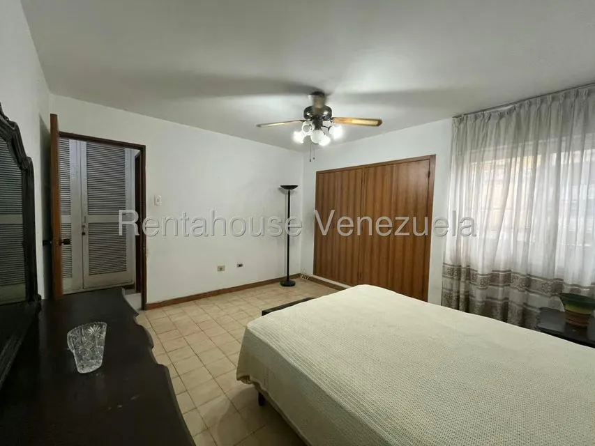 Apartamento (1 Nivel) en Venta en El Marques, Distrito Metropolitano - 18
