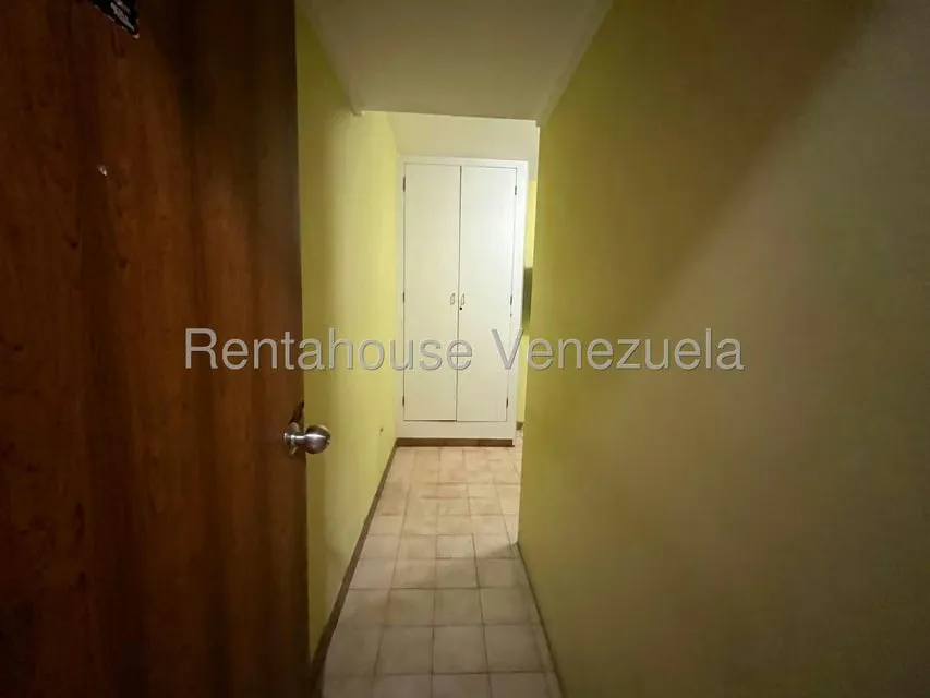 Apartamento (1 Nivel) en Venta en El Marques, Distrito Metropolitano - 21