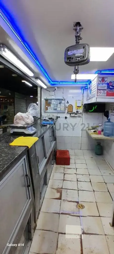 En venta local comercial y fondo de comercio Yep - 2