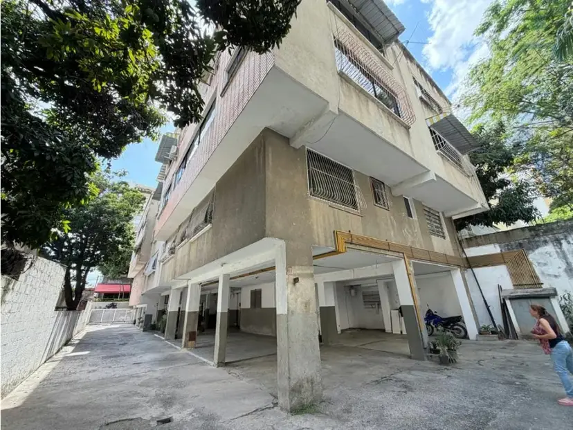 Se Vende Apto 96m² 3h/2.5b/1p Los Palos Grandes