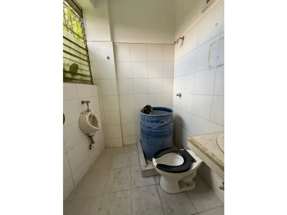 Se alquila galpón industrial 700m2 El Llanito 1464 - 10