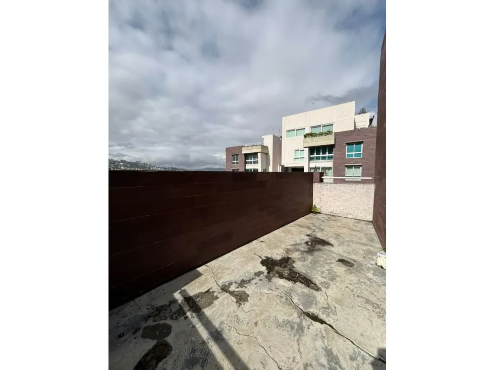 PENT HOUSE TRIPLEX EN VENTA 300 M2 - URB CAMPO ALEGRE - 13