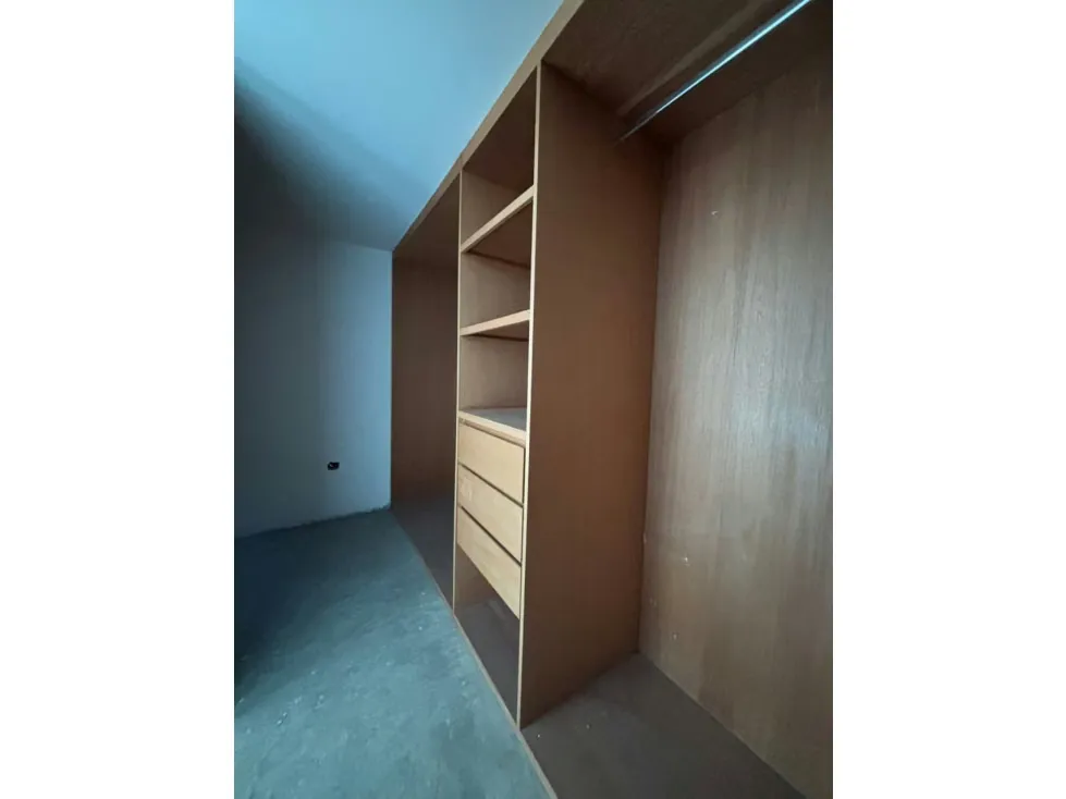 PENT HOUSE TRIPLEX EN VENTA 300 M2 - URB CAMPO ALEGRE - 4