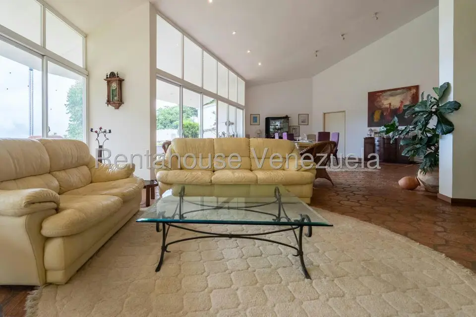 Casa (Multipes Niveles) en Venta en Oripoto, Distrito Metropolitano - 18