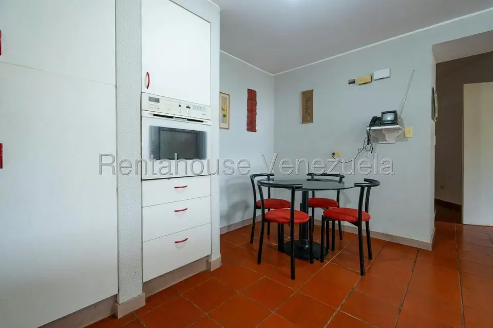 Casa (Multipes Niveles) en Venta en Oripoto, Distrito Metropolitano - 44