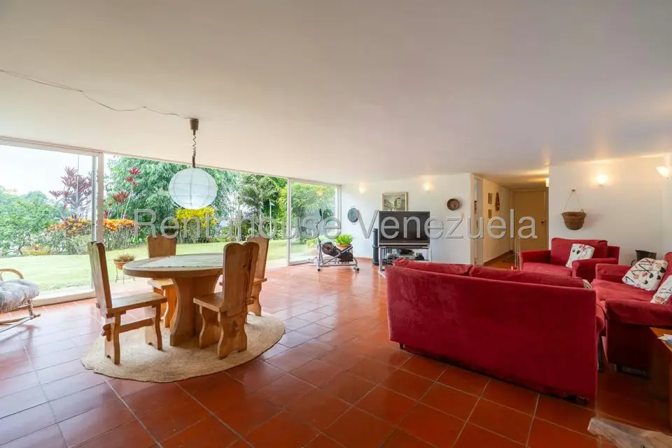 Casa (Multipes Niveles) en Venta en Oripoto, Distrito Metropolitano - 46