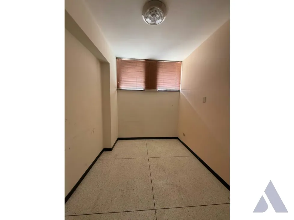 Se vende apartamento 218m2 La Trinidad 5876 - 13