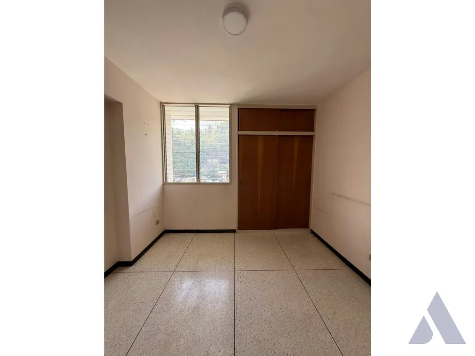 Se vende apartamento 218m2 La Trinidad 5876 - 14