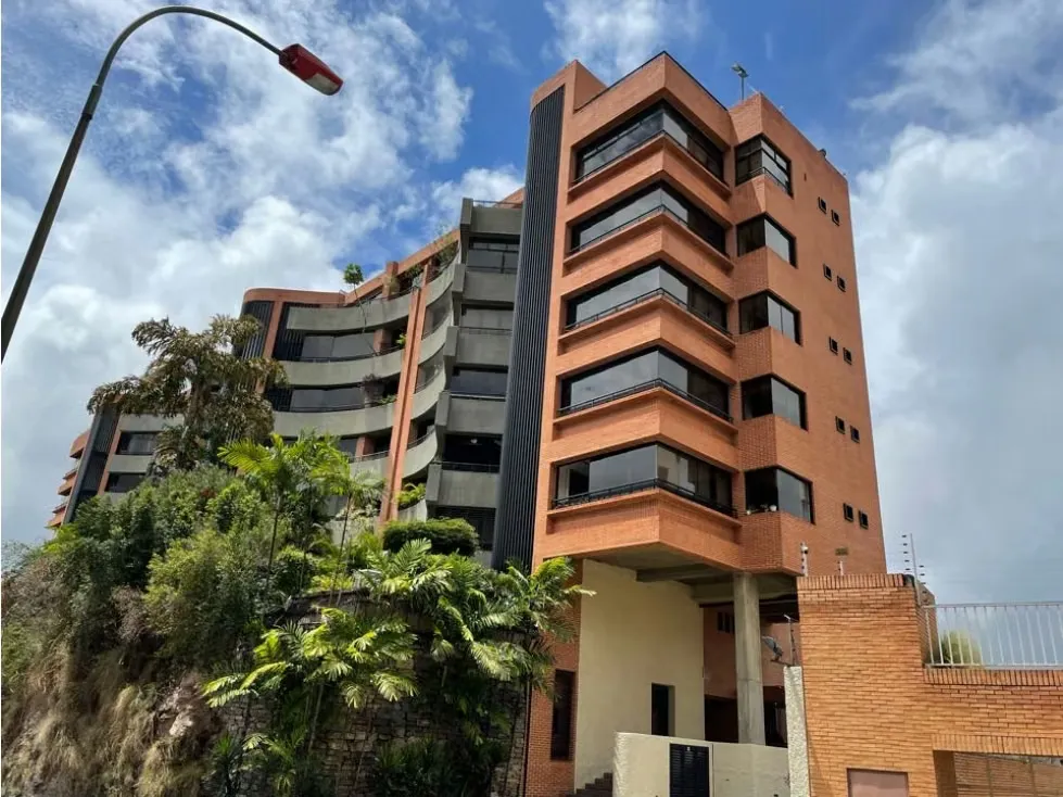 Vendo PB 600m2 5h+s/6b+s/4p Colinas de Valle Arriba 2874