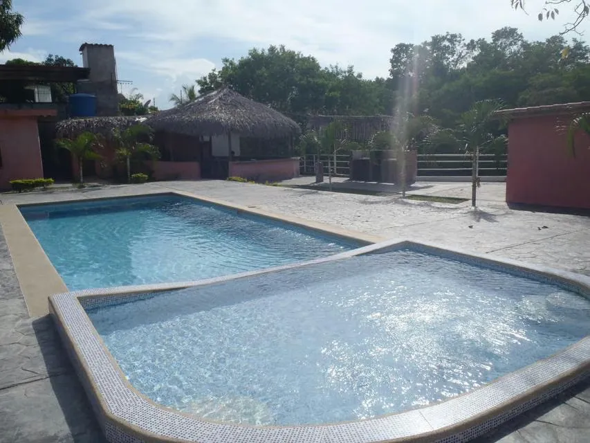 Casa (Casas de Playa) en Venta en Los Canales de Rio Chico, Miranda - 7