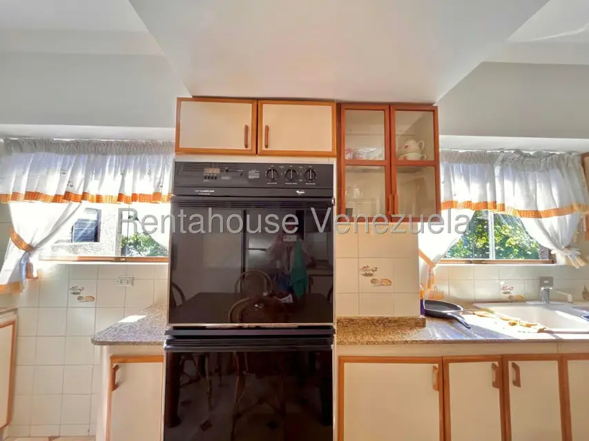 Apartamento (1 Nivel) en Venta en Colinas de Bello Monte, Distrito Metropolitano - 14
