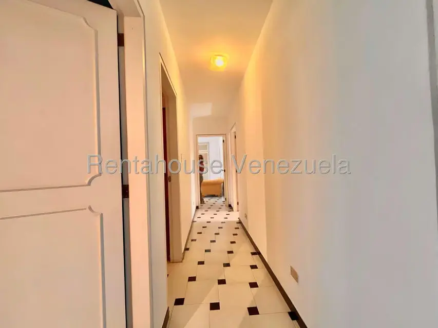 Apartamento (1 Nivel) en Venta en Colinas de Bello Monte, Distrito Metropolitano - 18