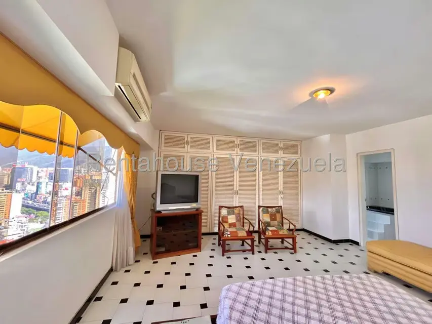 Apartamento (1 Nivel) en Venta en Colinas de Bello Monte, Distrito Metropolitano - 21