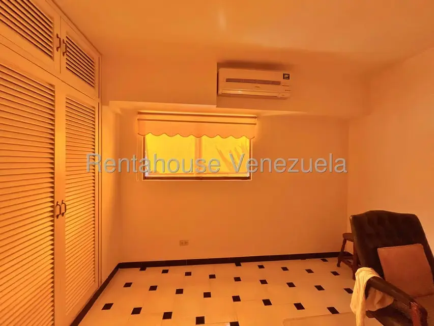 Apartamento (1 Nivel) en Venta en Colinas de Bello Monte, Distrito Metropolitano - 33