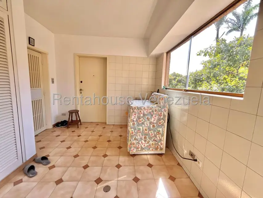 Apartamento (1 Nivel) en Venta en Colinas de Bello Monte, Distrito Metropolitano - 36