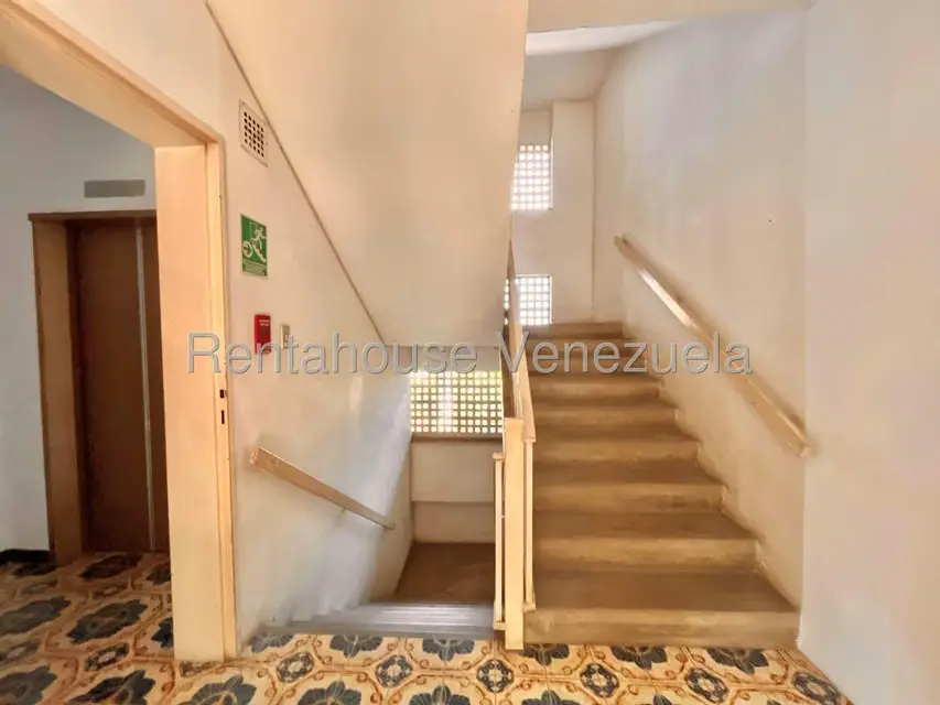 Apartamento (1 Nivel) en Venta en Colinas de Bello Monte, Distrito Metropolitano - 41