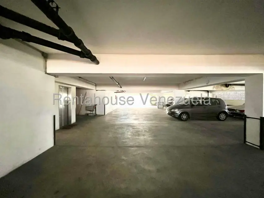 Apartamento (1 Nivel) en Venta en Colinas de Bello Monte, Distrito Metropolitano - 46