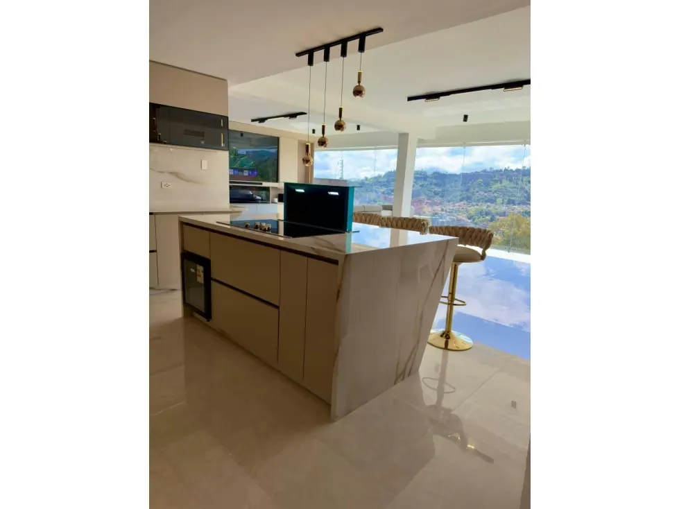 Casa en venta 900m², Los Naranjos del Cafetal - 2
