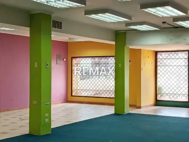 Local en Alquiler en Avenida 10 Entre Calle 69 y 70 - 4