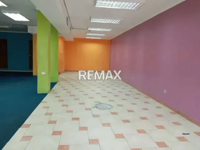 Local en Alquiler en Avenida 10 Entre Calle 69 y 70 - 7