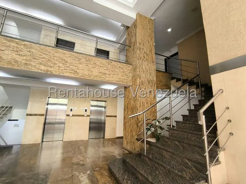 Apartamento (Penthouse) en Venta en La Trigaleña, Carabobo - 4