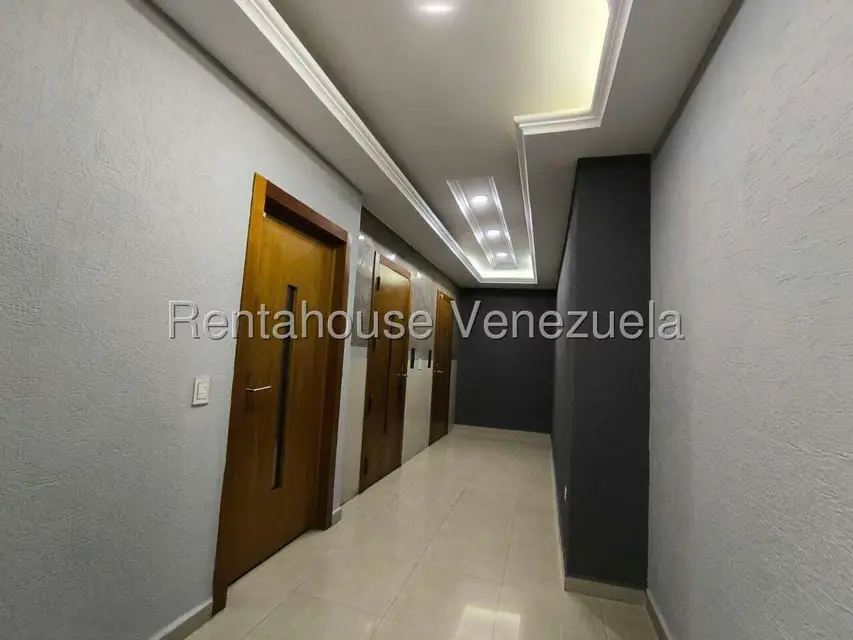 Apartamento (Penthouse) en Venta en La Trigaleña, Carabobo - 5