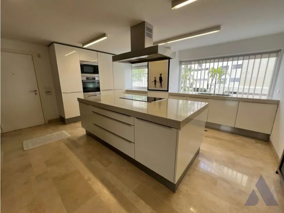 Se alquila apartamento PB 488m2 + 350m2 jardin 3p Chulavista 5612 - 12