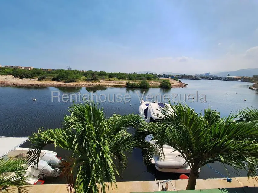Apartamento (1 Nivel) en Venta en Complejo Turistico EL Morro, Anzoategui - 23