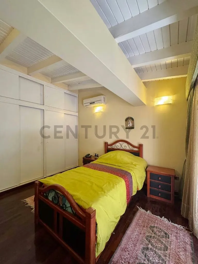 Casa en Venta en Santa Fe Sur | Calle Privada | Valle Alto - 18