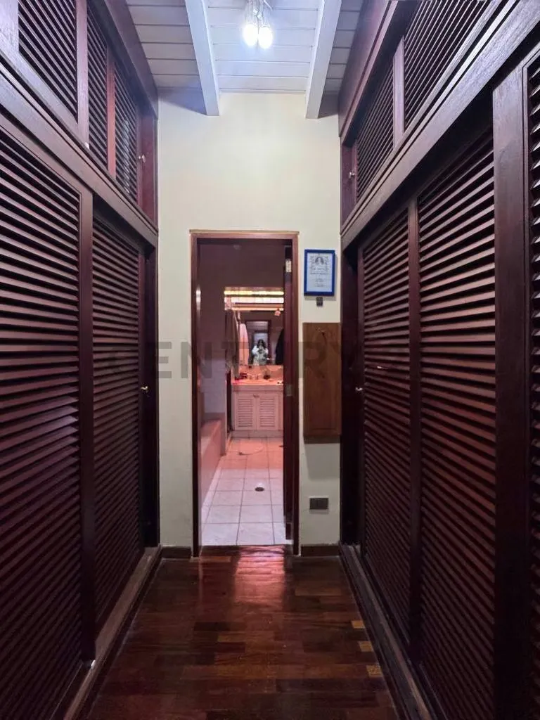 Casa en Venta en Santa Fe Sur | Calle Privada | Valle Alto - 19