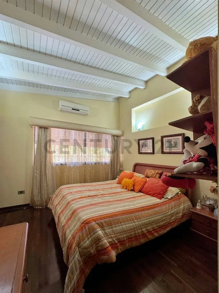 Casa en Venta en Santa Fe Sur | Calle Privada | Valle Alto - 23