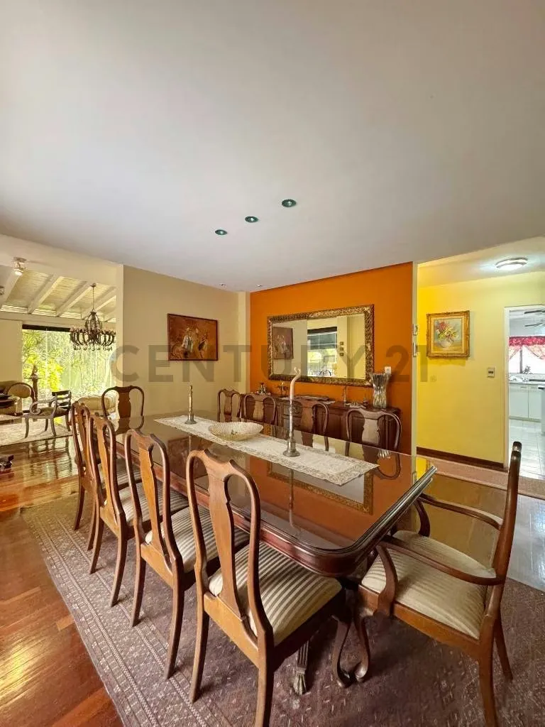 Casa en Venta en Santa Fe Sur | Calle Privada | Valle Alto - 5