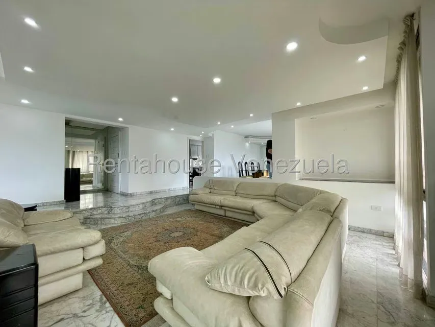 Apartamento (1 Nivel) en Venta en La Florida, Distrito Metropolitano - 14
