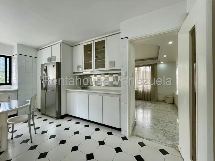 Apartamento (1 Nivel) en Venta en La Florida, Distrito Metropolitano - 26
