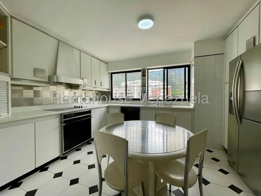 Apartamento (1 Nivel) en Venta en La Florida, Distrito Metropolitano - 27