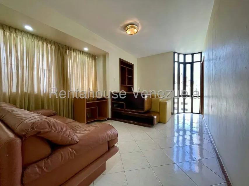 Apartamento (1 Nivel) en Venta en La Florida, Distrito Metropolitano - 42