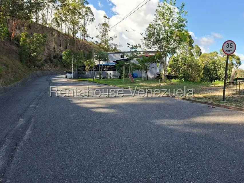 Terreno (Residencial) en Venta en Los Salias, Miranda - 11