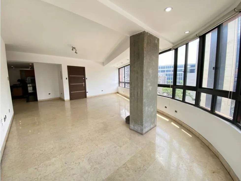 Se vende Apto 147,70m² 3h+s/2b+s/2p Campo Alegre - 4