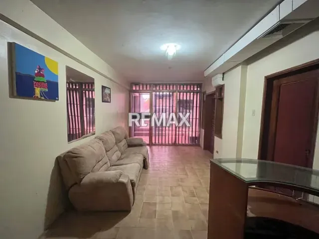Local Comercial en el Edificio Sabrina - 8