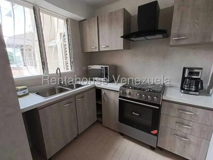 Apartamento (1 Nivel) en Venta en Los Rosales, Distrito Metropolitano - 9